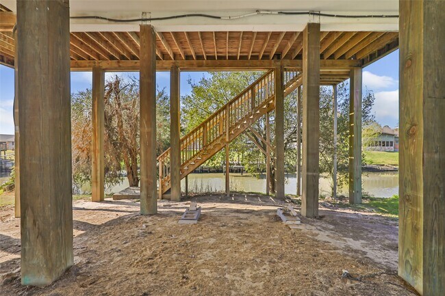 Building Photo - 205 Rue Orleans St