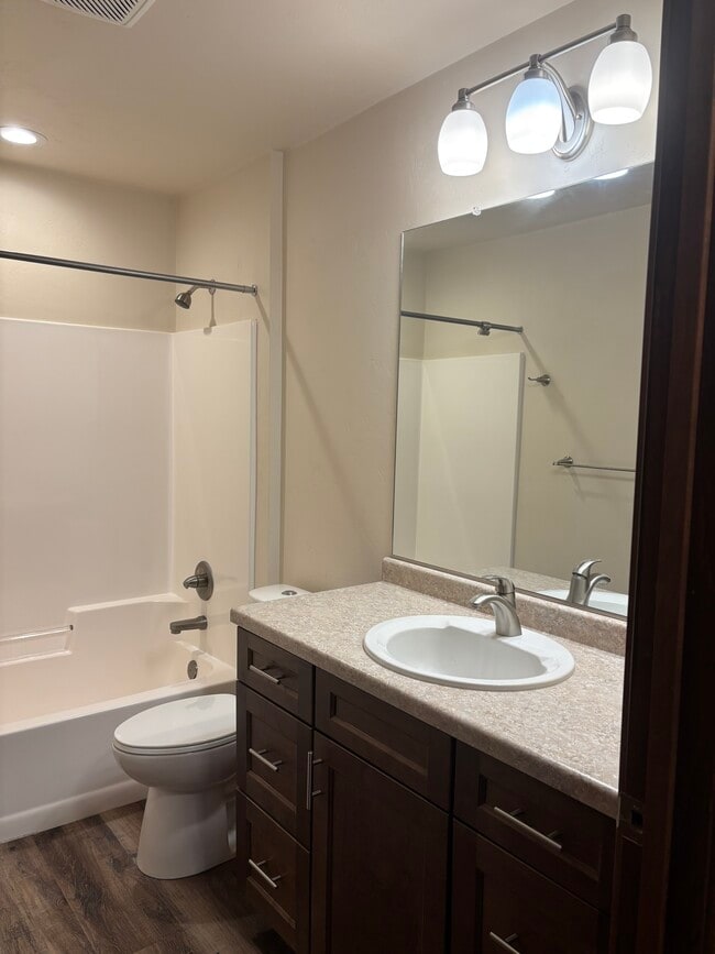 Building Photo - 2382 Jacobsen Rd