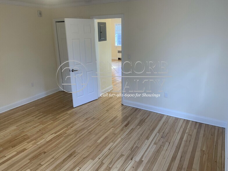 Building Photo - 50 Alton Pl