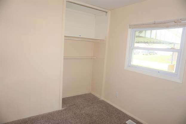 Building Photo - 2425 E Elm St
