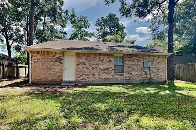 Building Photo - 48 N High Oaks Cir