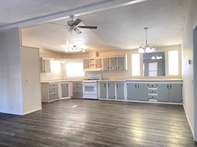 Building Photo - 954 Roadrunner Dr