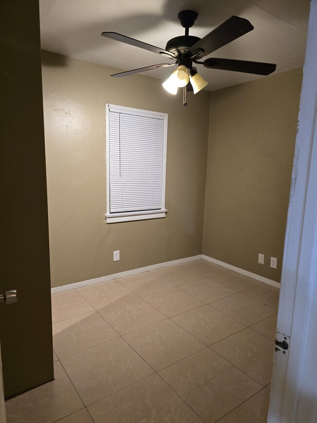 Guest Bedroom - 776 N Orange St