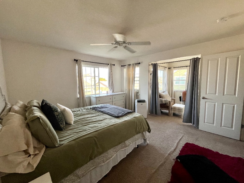 Building Photo - 15800 E 121st Ave