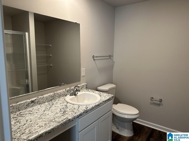 Building Photo - 1616 SIMMONS St