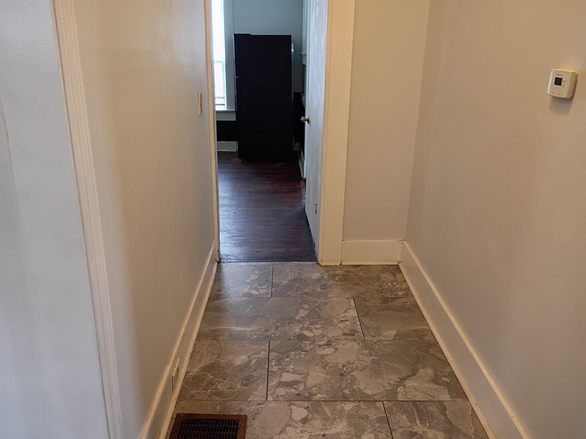 Building Photo - 1081 Arlington Ave SW