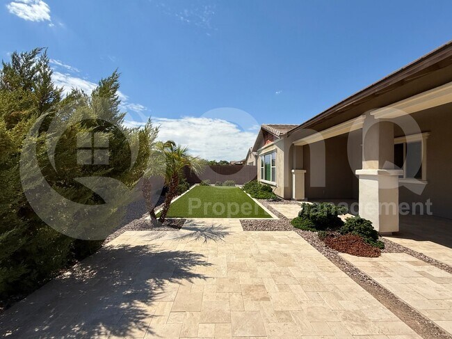 Building Photo - 3469 E Orleans Dr