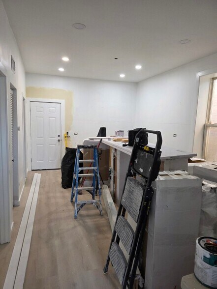 Building Photo - 1311 W Ohio St