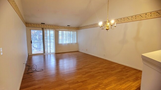 Building Photo - 2125 Fulham Dr