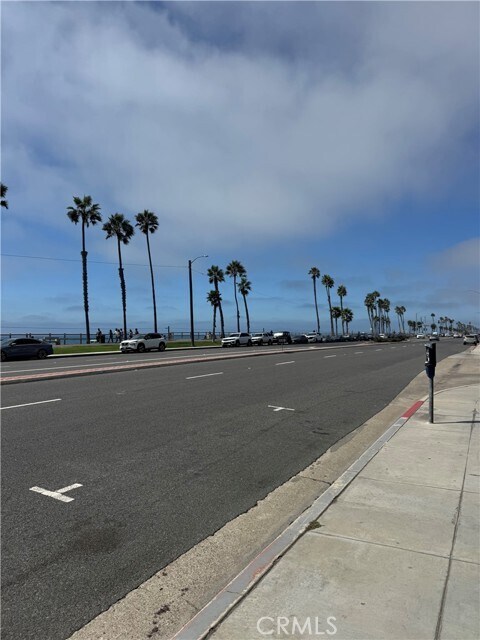Building Photo - 1400 Pacific Coast Hwy