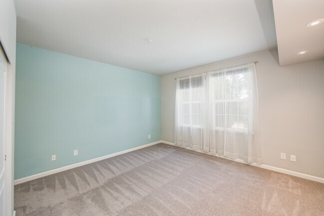 Building Photo - 880 Meridian Bay Ln