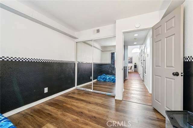 Building Photo - 3013 Pembroke Ave
