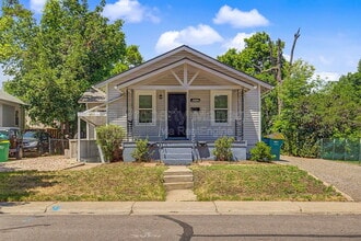 Building Photo - 4205 S Lincoln St