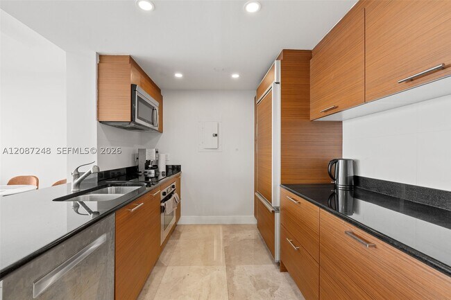 Building Photo - 50 Biscayne Blvd