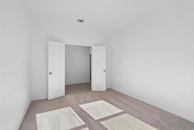 Building Photo - 138 Arbordale St