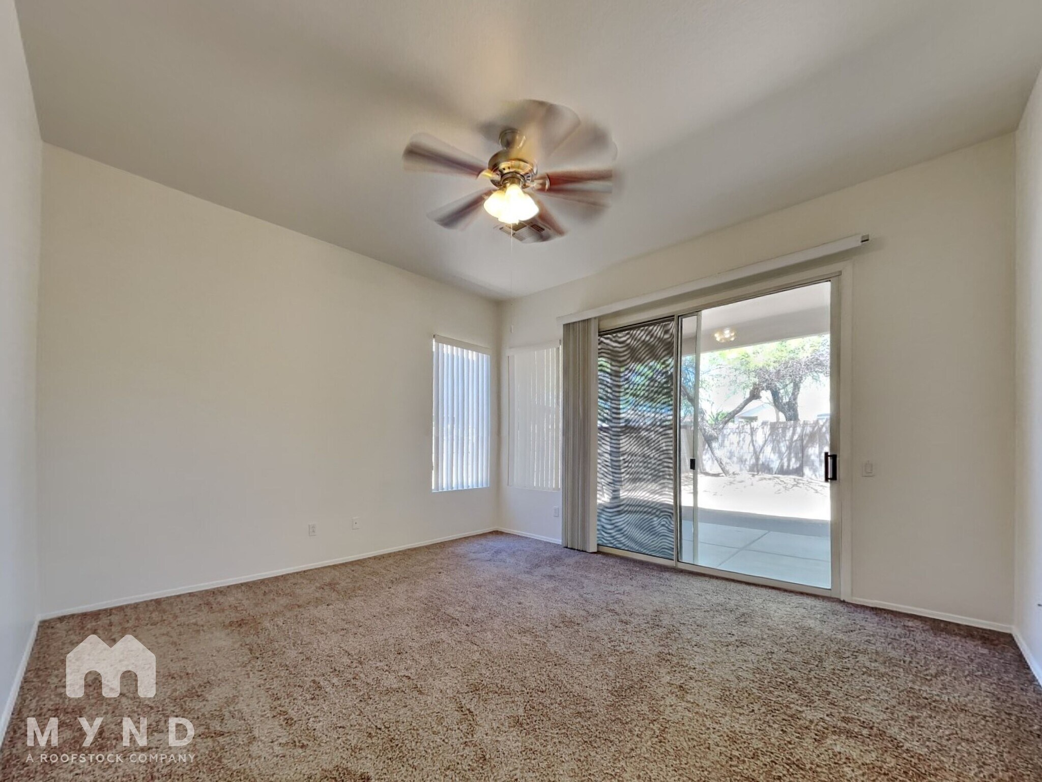 Building Photo - 4528 E Rowel Rd