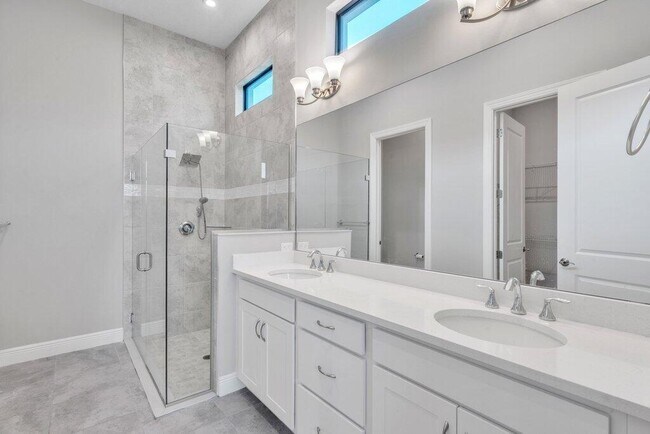 Building Photo - 9399 SW Pepoli Way