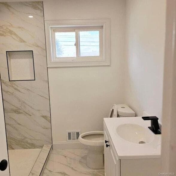 Building Photo - 26 Midday Dr