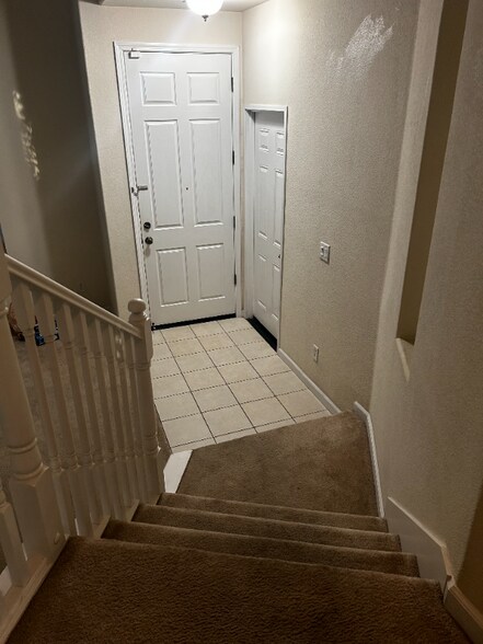 Building Photo - 2580 W El Camino Ave