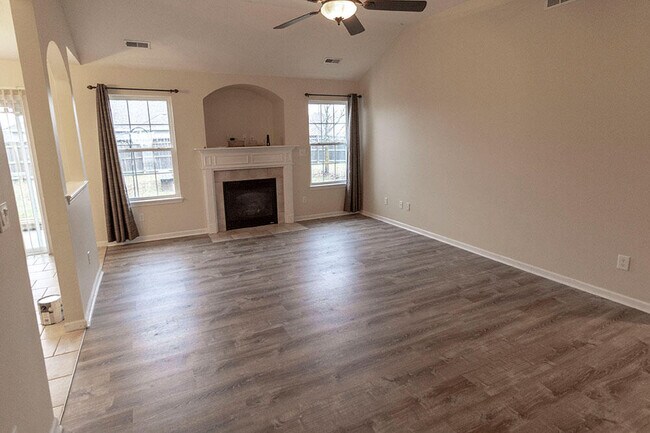 Building Photo - 4203 Spring Cress Dr