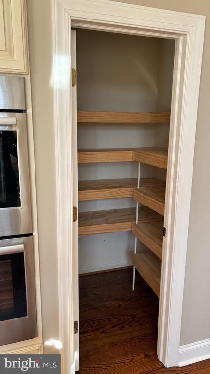 Building Photo - 15 Highgate Ln