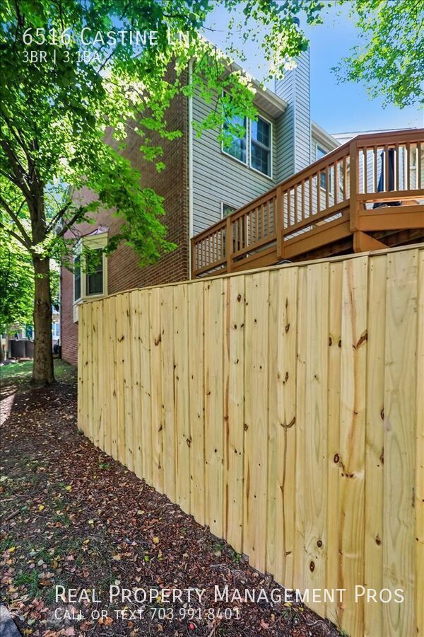 Building Photo - 6516 Castine Ln