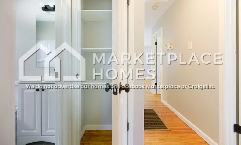 Building Photo - 312 Banff Cir