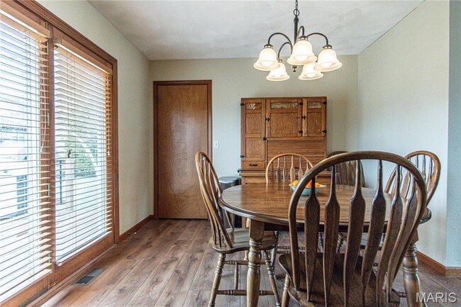 Building Photo - 19 Christine Dr