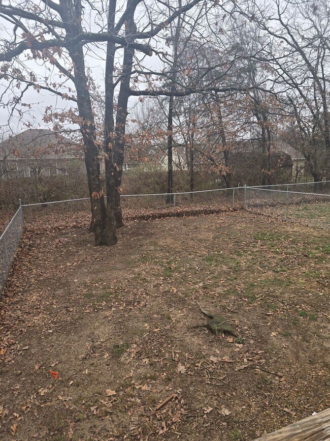 Building Photo - 1958-MF2-E4