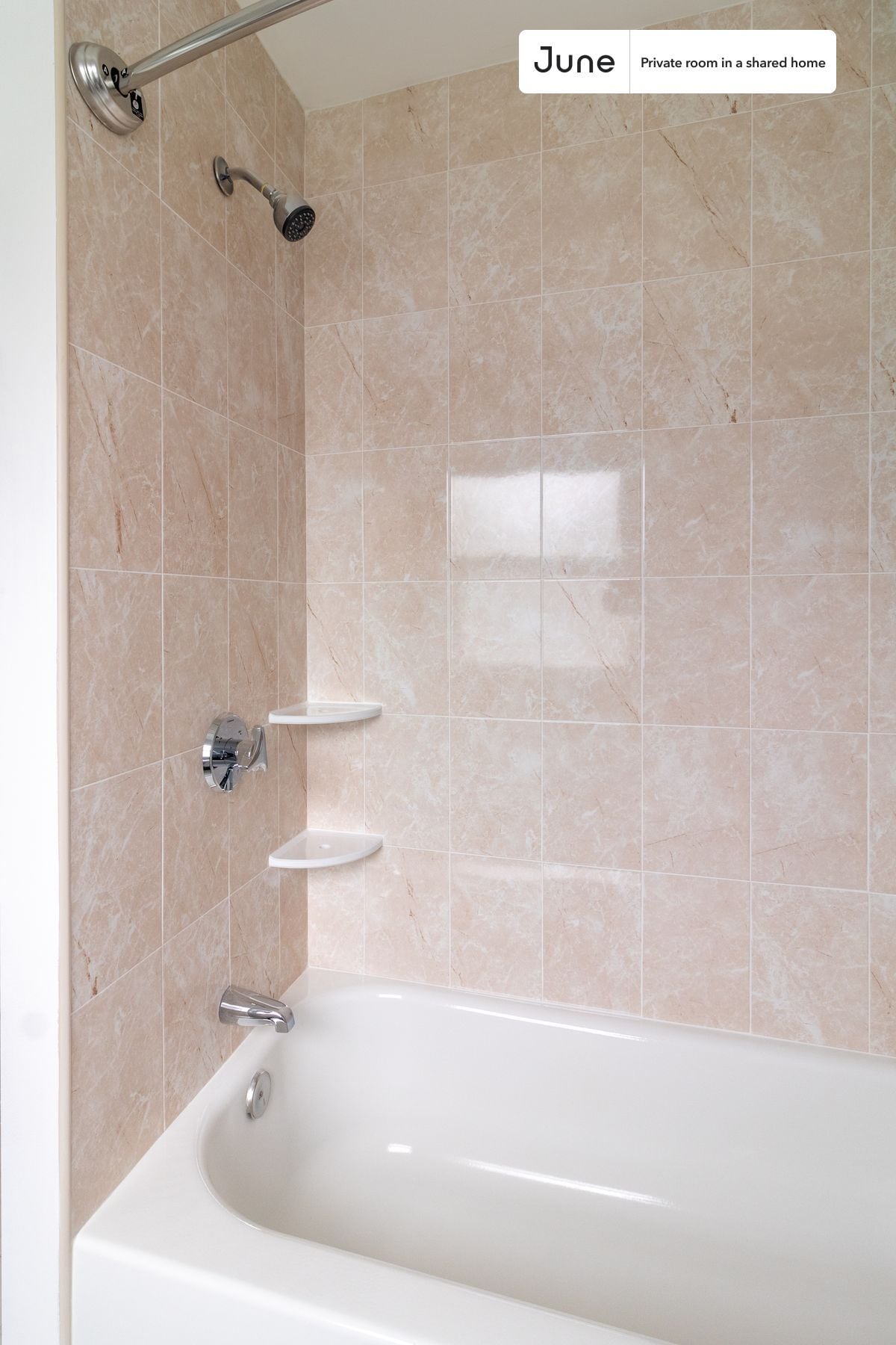 Building Photo - Room in Shared 7 bed/2 bath home
