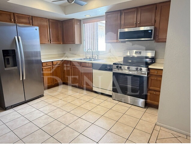 Building Photo - 1612 Leisure World