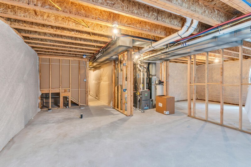 Building Photo - 5749 W Osprey Dr