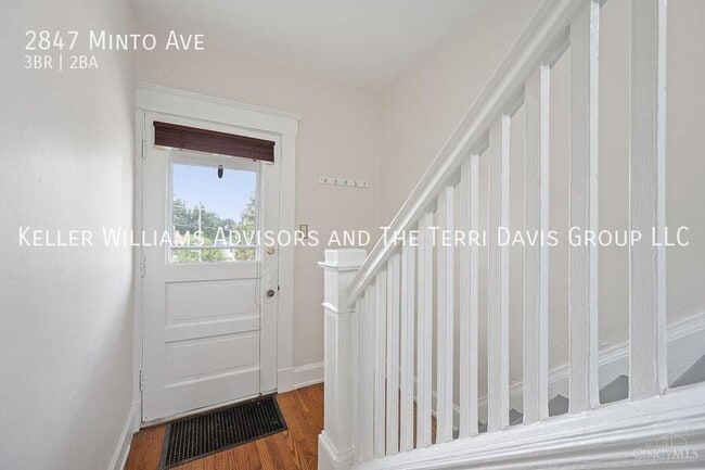 Building Photo - 2847 Minto Ave