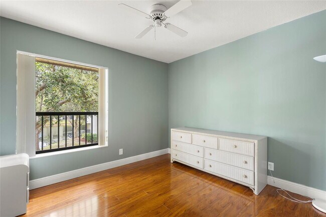 Building Photo - 3167 Cocoplum Cir