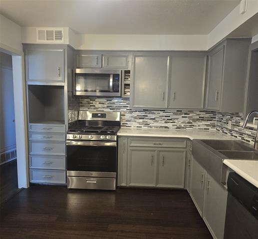 Building Photo - 2018 Van Cleave Dr