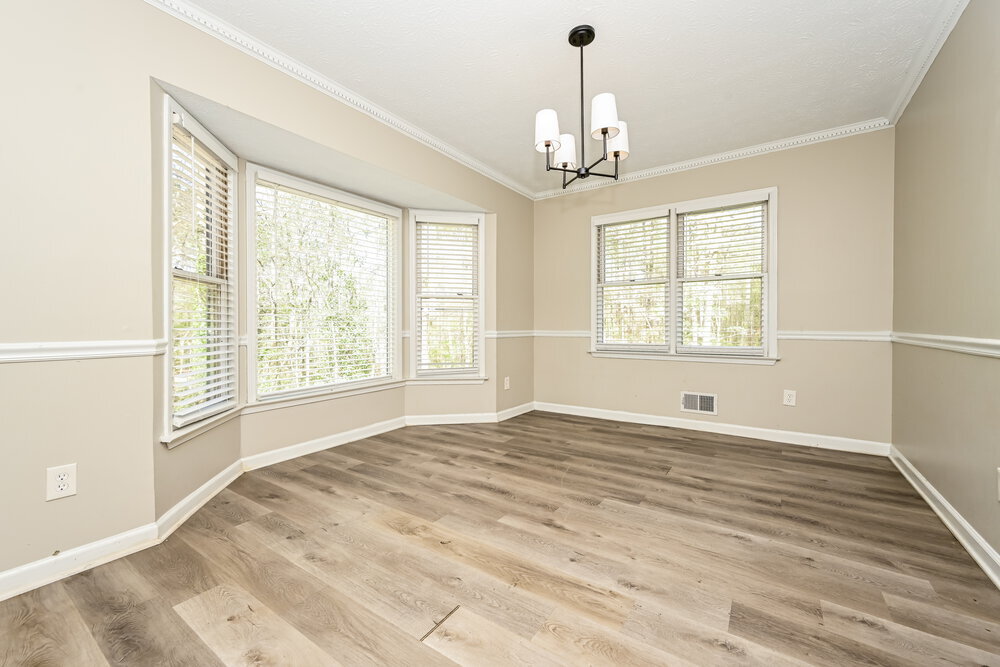 Building Photo - 120 Tanglewood Dr