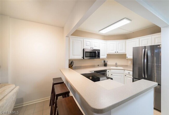 Building Photo - 5 Bluebill Ave