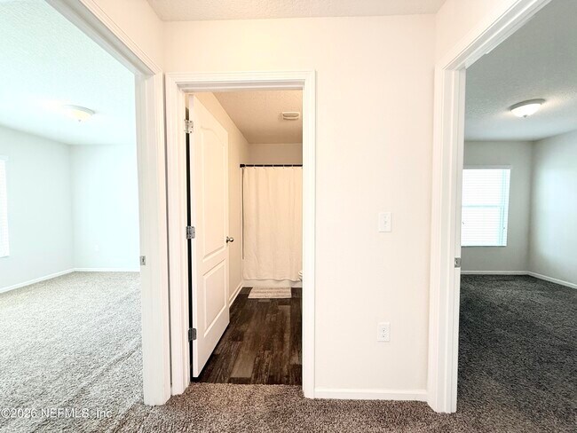 Building Photo - 12306 Crossfield Dr