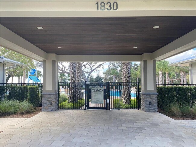 Building Photo - 1817 Summer Serenity Dr