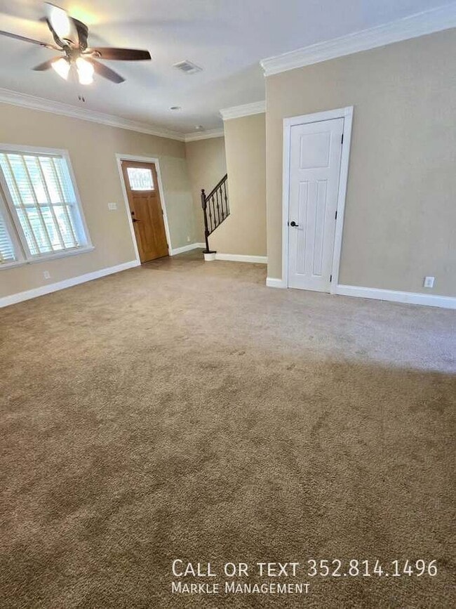 Building Photo - 200 S 11th St