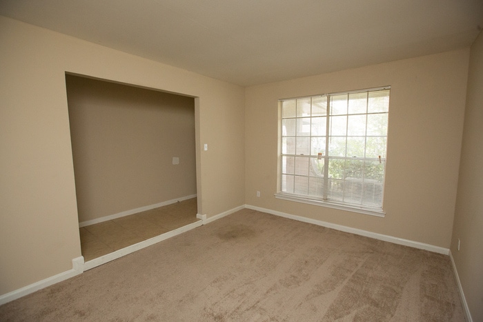 Building Photo - 5602 Briarwick Ln
