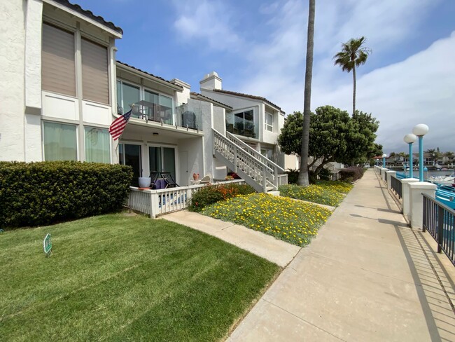 Primary Photo - Condo on the Water with Boat Dock