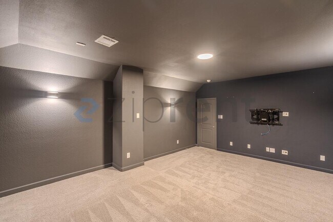 Building Photo - 23522 Persimmon Crk Ln