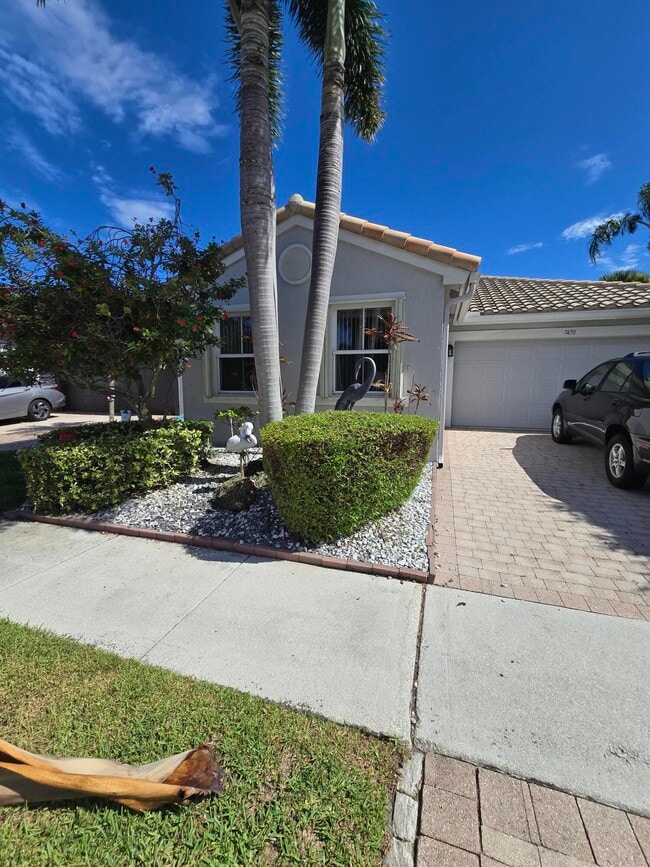 Building Photo - 7470 Chorale Rd