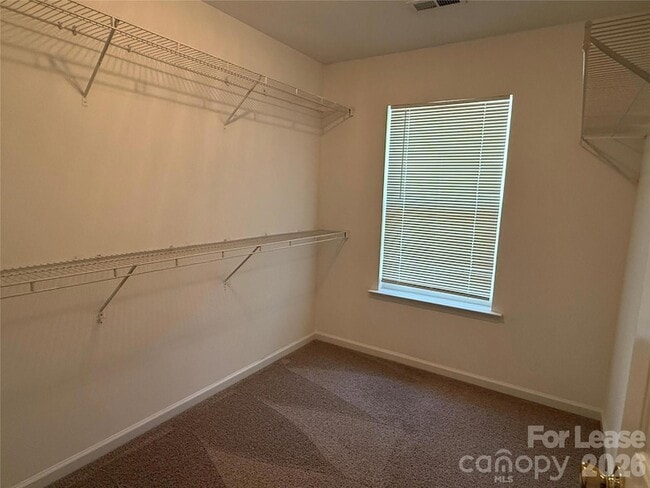 Building Photo - 2152 Whispering Way