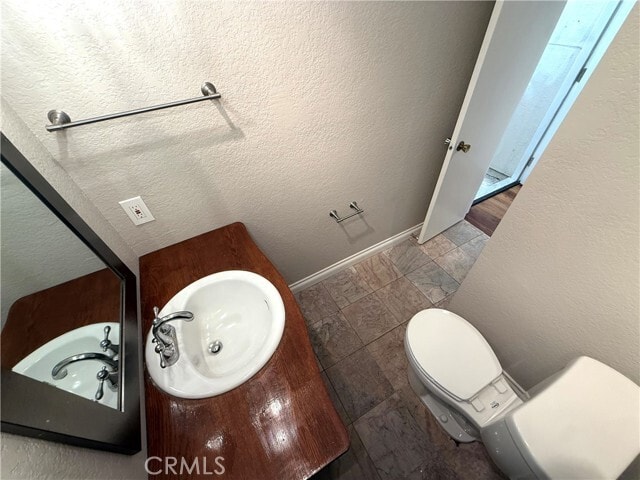 Building Photo - 6 Pepper Ct