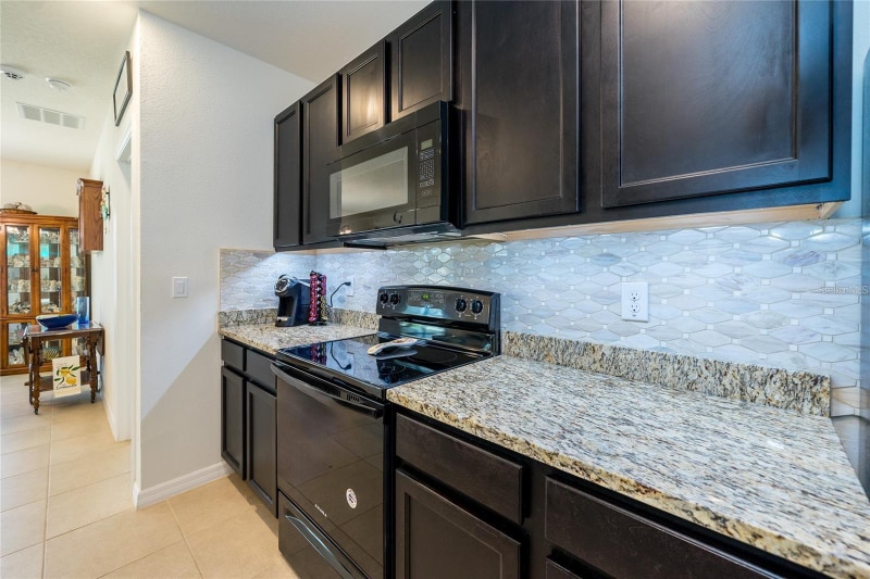 Building Photo - 1523 Glen Grove Loop