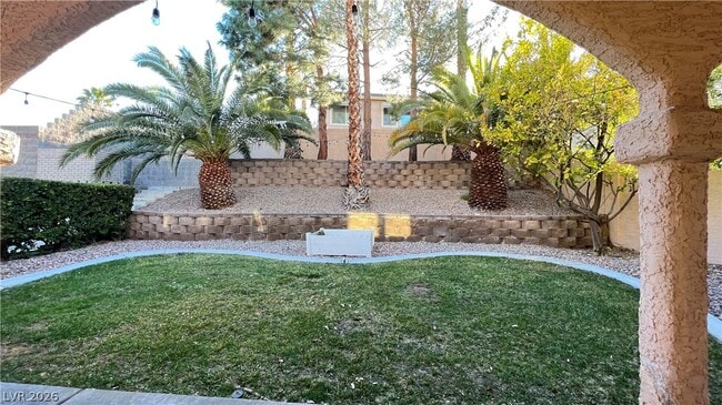 Building Photo - 10121 Oakmoor Pl