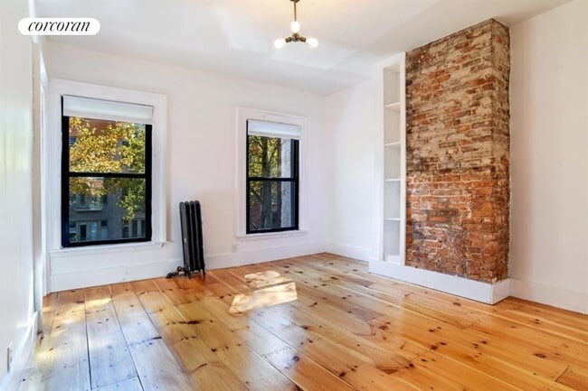 Building Photo - 129 Clifton Pl