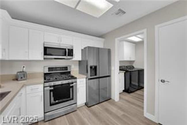 Building Photo - 55+ Community Sun City Summerlin